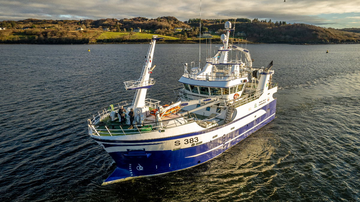 Wave Crest – Versatile seiner/trawler for extended trips off Ireland’s west coast