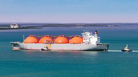 Gas tanker