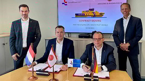 Signing of the contract for the two new Nederlands Loodswezen SWATH pilot boats