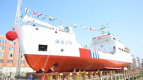 The China Maritime Safety Administration's new large buoy maintenance vessel