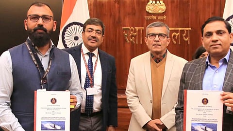 Representatives of the Indian Ministry of Defence and the Naval Group at the signing of the torpedo supply contract