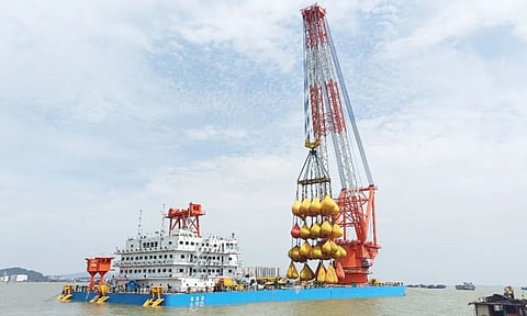 Jia Ruishun – Versatile crane vessel for Chinese coastal and offshore waters