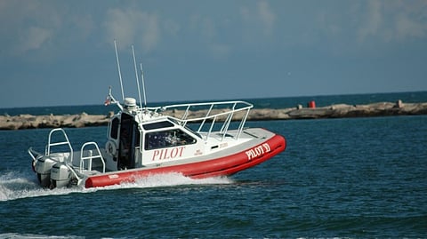 Texas pilots suspend some operations around ports as winter storm hits