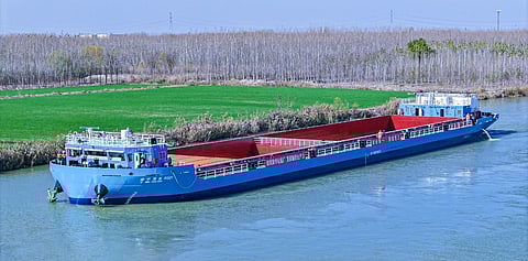 Jining Ganghang 9001 – LNG-powered boxship to operate in China’s inland waters