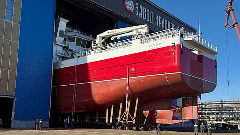 New Russian-built crabber-processor floated out