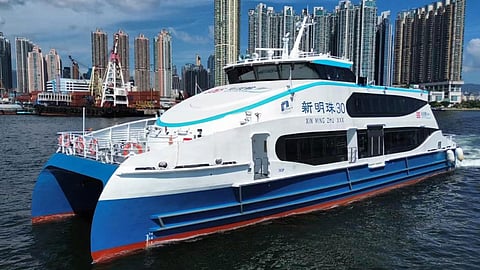 Xin Ming Zhu 30 – Fast commuter catamaran delivered to Hong Kong's Sun Ferry