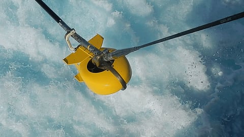 CAPTAS-1, a towed array sonar developed by Thales