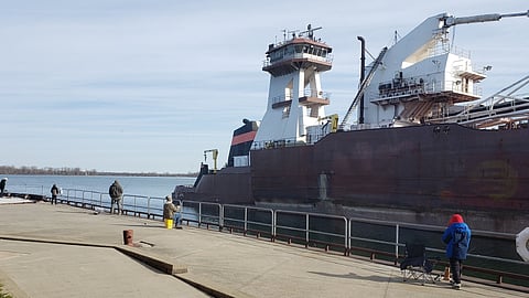 Tug and barge passing through Port Erie in Pennsylvania