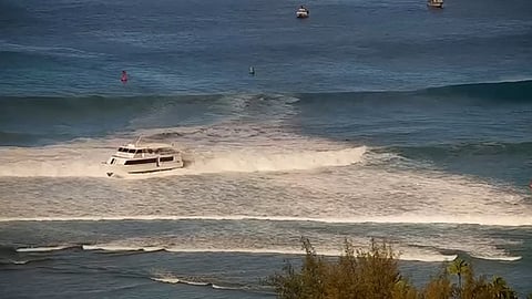 Screengrab of grounding incident involving passenger vessel Discovery