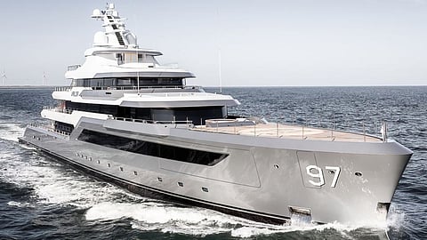 Valor during sea trials