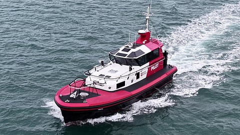 Best Small Pilot Boat – Hibernia