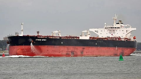 Athens Spirit, a Teekay Suezmax tanker