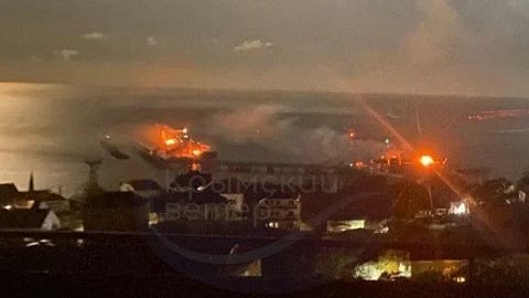 Photo reportedly depicting fire at oil facilities at Russia's Tuapse seaport on November 2, 2025, after a Ukrainian strike.