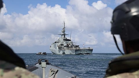 HMS Trent seen arriving in Jamaica