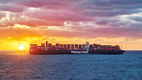 Hapag-Lloyd boxship