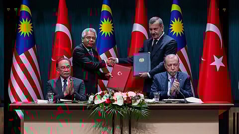 Malaysian Prime Minister Anwar Ibrahim and Turkish President Recep Tayyip Erdogan at the signing ceremony for the second multi-purpose mission ship to be built by Desan Shipyard for the Malaysian Maritime Enforcement Agency, January 7, 2026