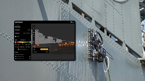 Gecko hull-climbing robots