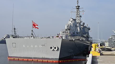 JS Chokai berthed at Naval Surface Force Headquarters in Coronado, California, where she received upgrades to enable carriage of RGM-109 Tomahawk cruise missiles