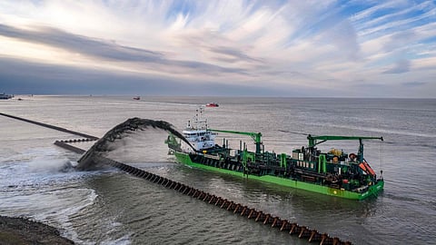 The TSHD Meuse River undertaking dredging works
