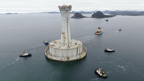 Transfer of White Rose topside