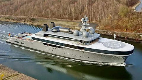 Nausicaä MarineTraffic com Carl Groll main.jpg