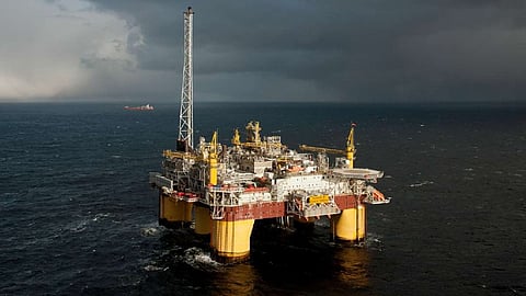 Oil rig