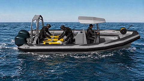 Visualisation of mine countermeasures system on a RHIB