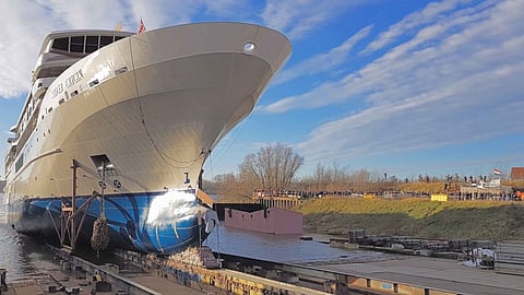 Shipyard De Hoop launches expedition ship Silver Origin