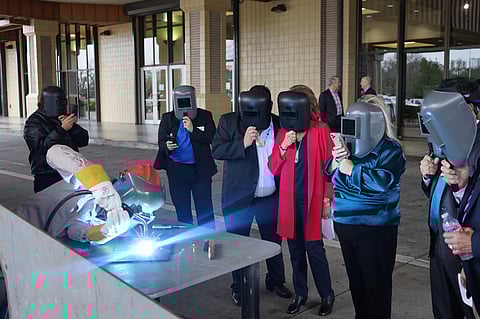 Photo: US Navy/Landon Hutchens II