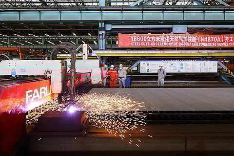 Hudong Zhonghua begins building two LNG bunkering vessels for MOL