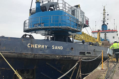 MAIB publishes report on fatal man overboard incident on dredger in Rosyth, Scotland