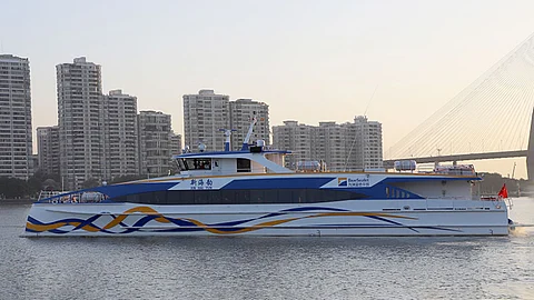 Xin Hai Yun, a new 40-metre catamaran ferry operated by Zhuhai Fast Ferry Company (Photo: Incat Crowther)