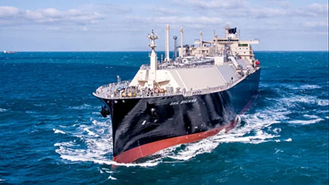 MOL christens new LNG carrier for US-India route