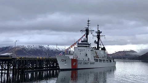 The US Coast Guard cutter Douglas Munro is moored at its homeport of Kodiak, Alaska, displayed in full dress colours prior to its decommissioning ceremony on April, 24, 2021. (Photo: US Coast Guard/Chief Petty Officer Matt Masaschi)