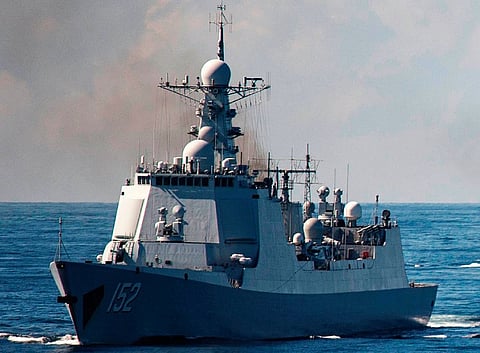 The Chinese People's Liberation Army Navy guided missile destroyer Jinan underway, November 7, 2015 (Photo: US Navy/Mass Communication Specialist 2nd Class Edward Guttierrez III)