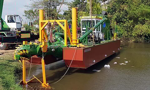VESSEL REVIEW | Newest Sri Lanka-owned dredger to clean up Colombo’s Biera Lake