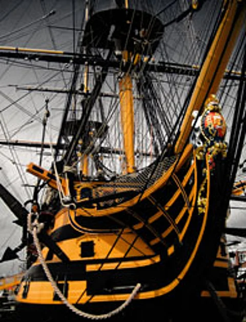 hmsvictorybyjamiecampbellw