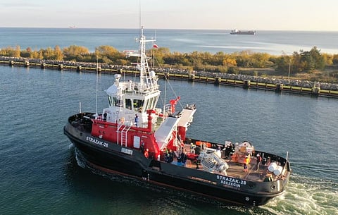 Best Large FiFi Boat – Strazak 28 (Photo: Remontowa Shipbuilding)