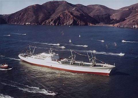 The nuclear-powered commercial cargo vessel Savannah en route to the 1962 World's Fair in Seattle (Photo: US Government/public domain)