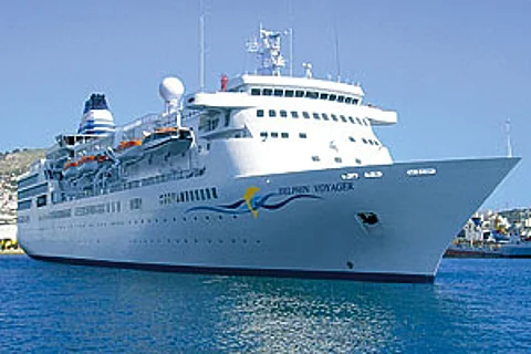 delphin_voyager_sml