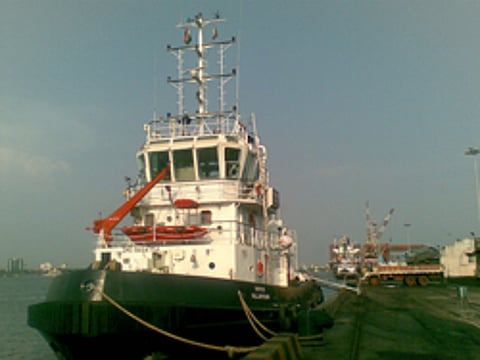 tebmar_tug_sml