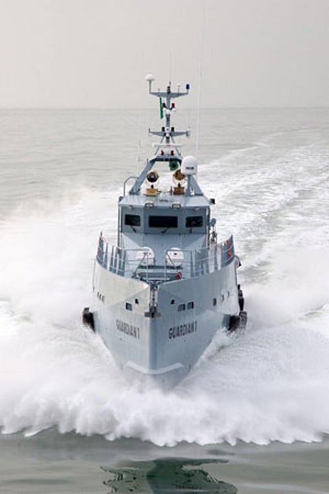 98damen-fcs-3307-guardian-1-lores-2