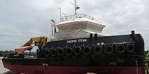 ecm-rhinotug-26-30-pacific-titan-launching-1150x675-1150x662