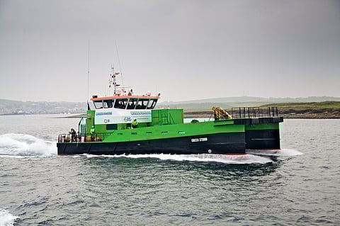 Green Storm 2613396ca922d878fd97d3919c32a445