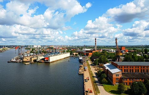 Yantar Baltic Shipbuilding Plant 3162a918ed854710e9a481e7834dccb1