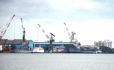 INS Vikrant 4b990c33c54cb1f658f624fe33fa42fe