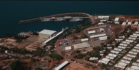 676e7a2e2f17b11617f04820de894fc1