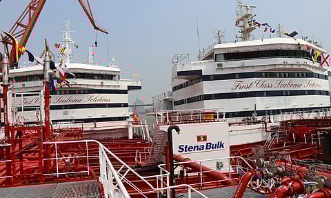 8835fed4de3847a26822c5cc338a0cab