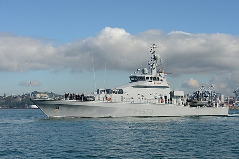 Combined maritime surveillance patrols by New Zealand and Fiji agencies, on Royal New Zealand Navy inshore patrol vessel HMNZS Taupo, recently confiscated the entire catch of six commercial fishing vessels alleged to have been fishing illegally in Qelelevu Lagoon, a traditional fishing ground a2323a1add054036e4792972283eb6a5