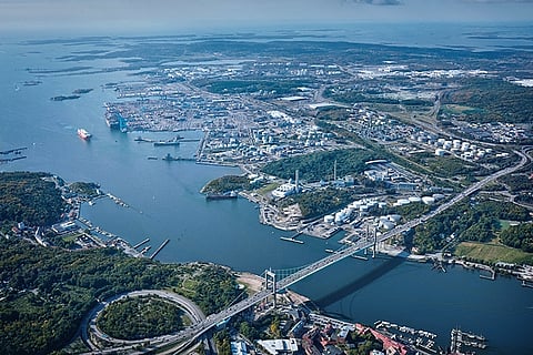 fe8bfc1b99c9ede76699e9aaec65452f